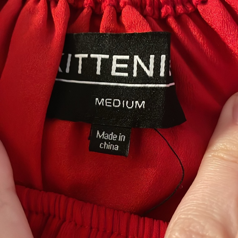 Kittenish Hot Shot Romper - Picture 4 of 9